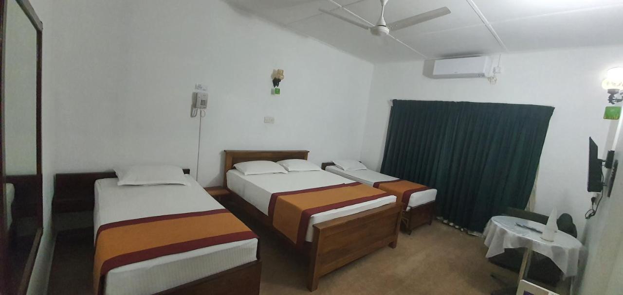 Dunhinda Falls Inn بادولا المظهر الخارجي الصورة