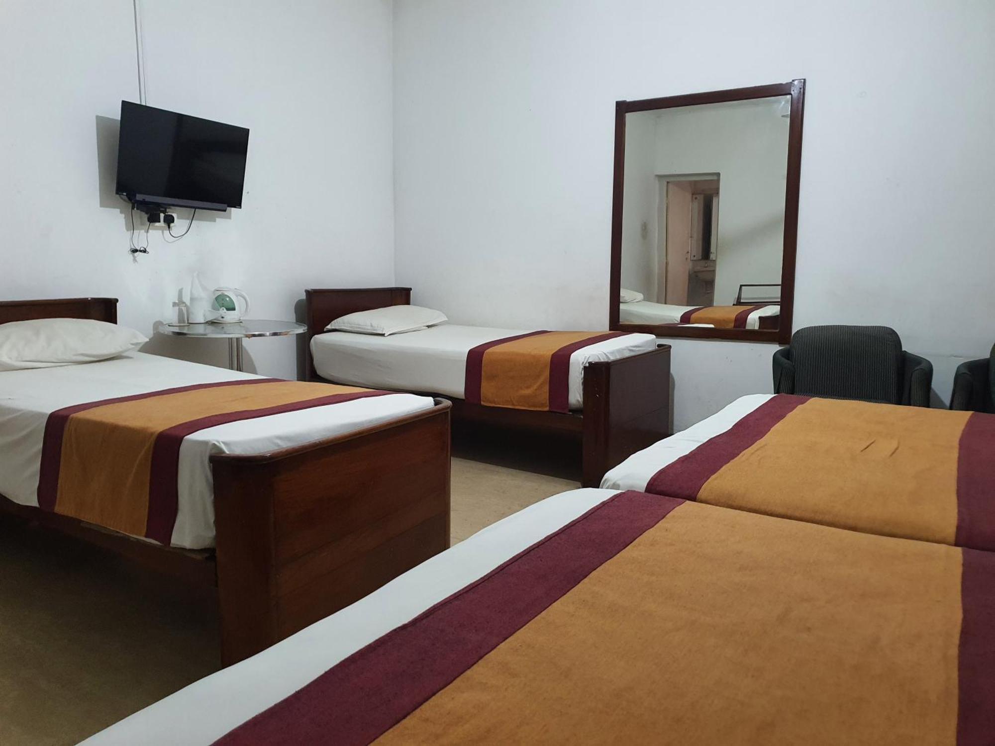 Dunhinda Falls Inn بادولا المظهر الخارجي الصورة