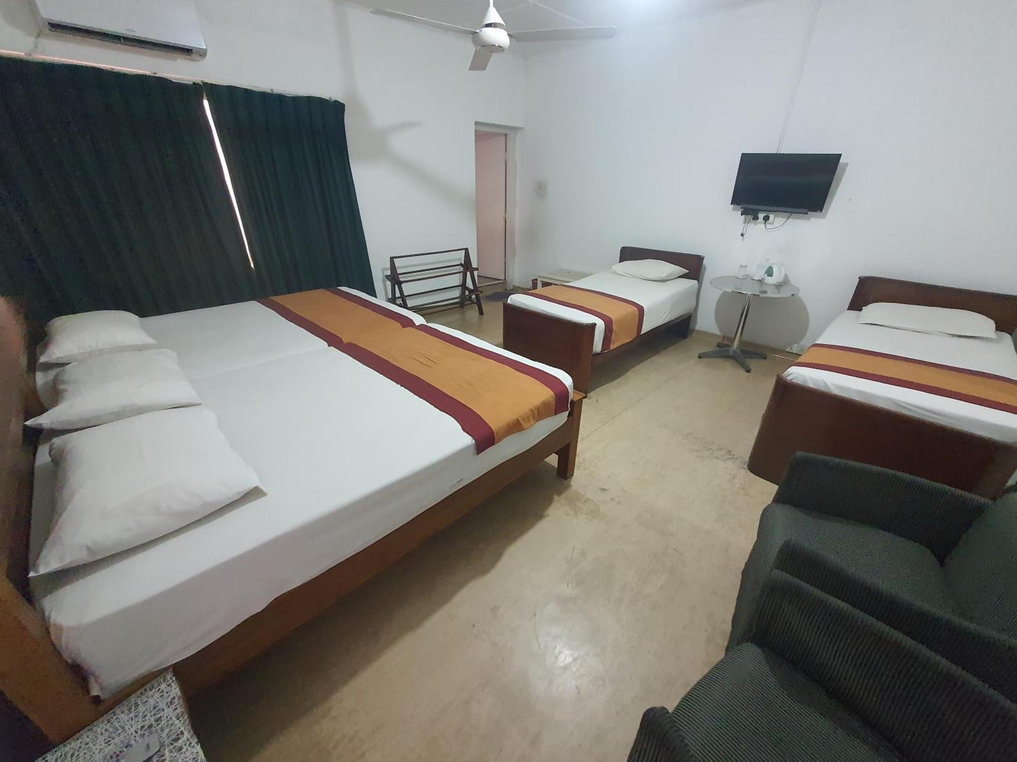 Dunhinda Falls Inn بادولا المظهر الخارجي الصورة