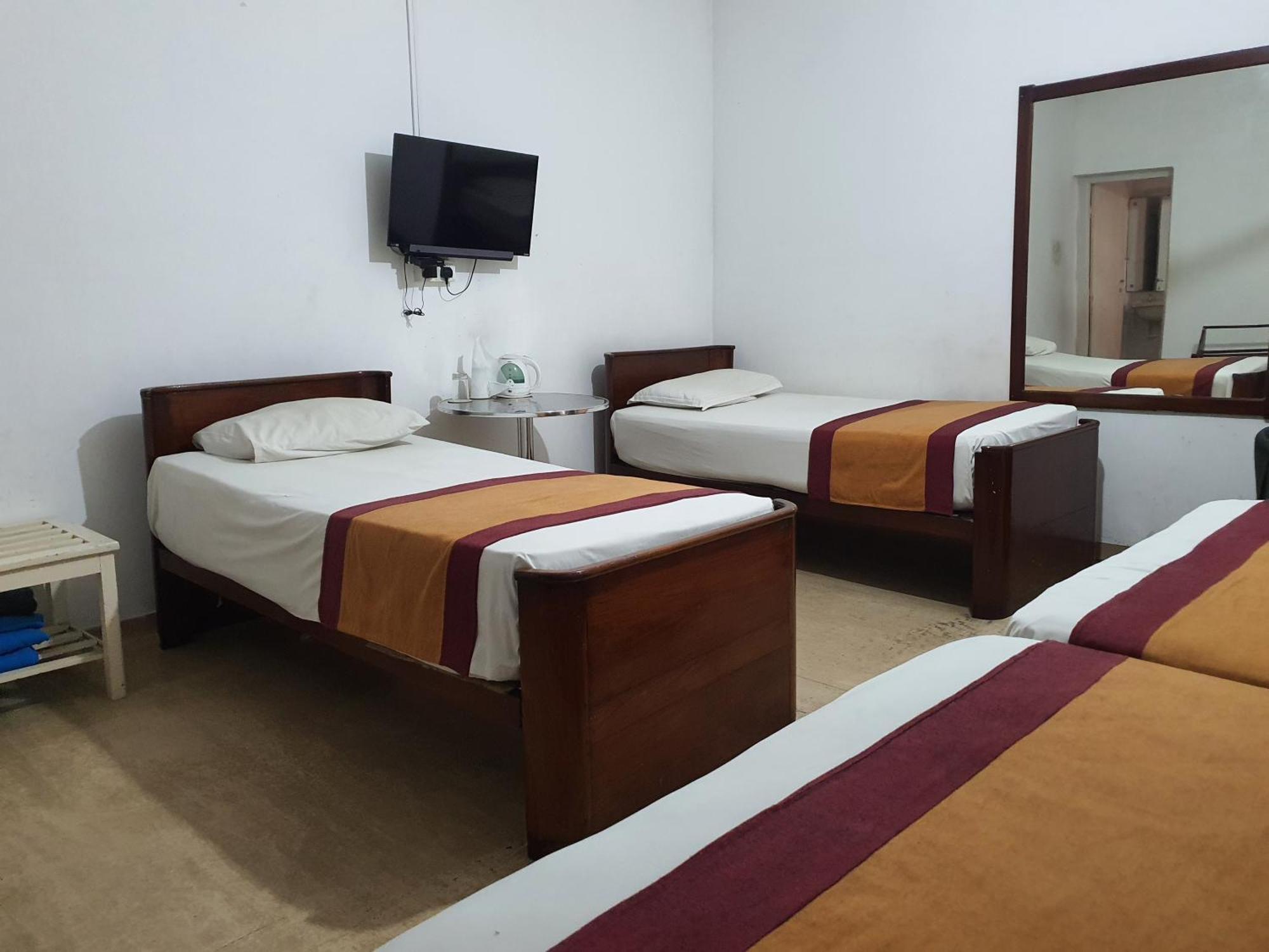 Dunhinda Falls Inn بادولا المظهر الخارجي الصورة